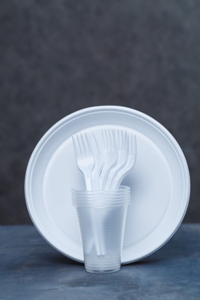 Disposable plates & trays